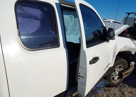 2011 Chevrolet Silverado 1500 Ltz из США, поврежденный, VIN 1GCRKTE31BZ150260